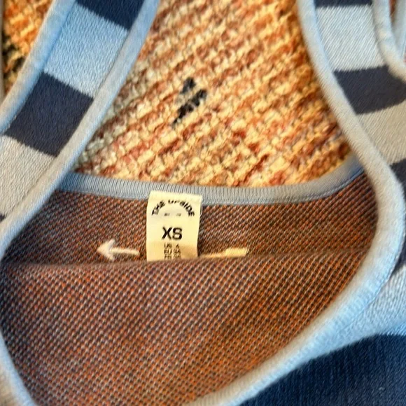 The Upside Borderline Tillie Crop *NWT - Picture 3 of 6